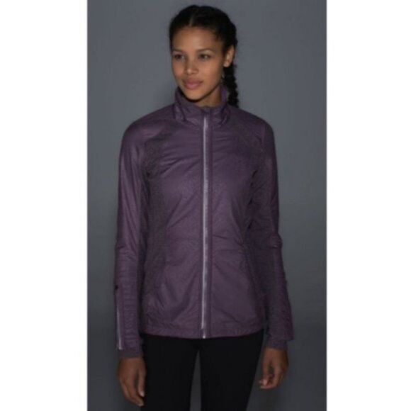 NWOT Lululemon Rebel Runner Jacket size 4 - Picture 3 of 8